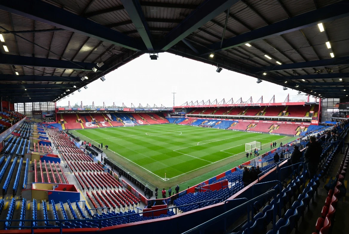 Milloin AFC Bournemouth -liput tulevat myyntiin?